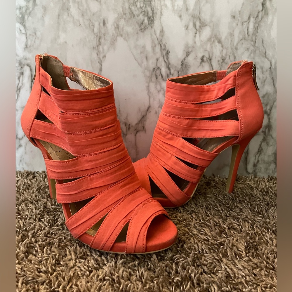 Peach heels/size 7/ generation brand